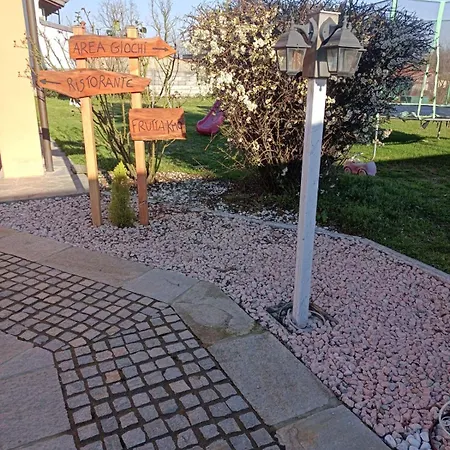 Cascina Aguzza * אולג'ו