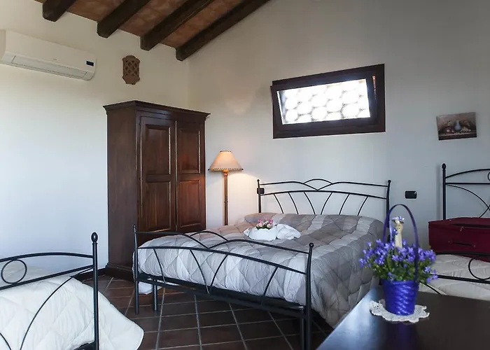 Cascina Aguzza Gospodarstwo agroturystyczne Oleggio